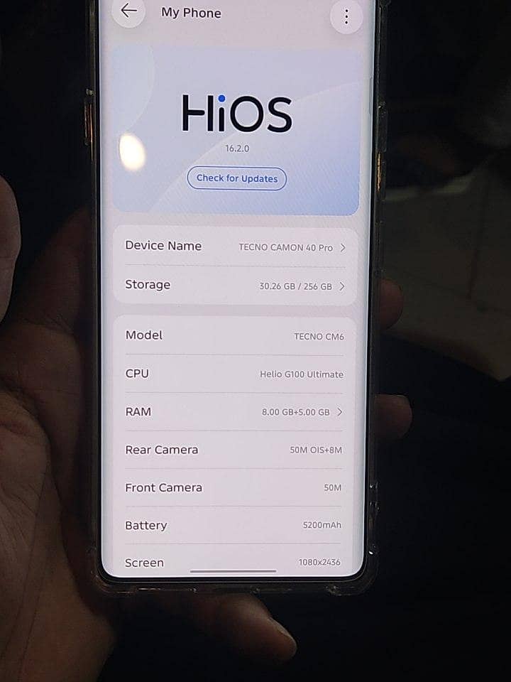 Tecno CAMON 40 Pro 1