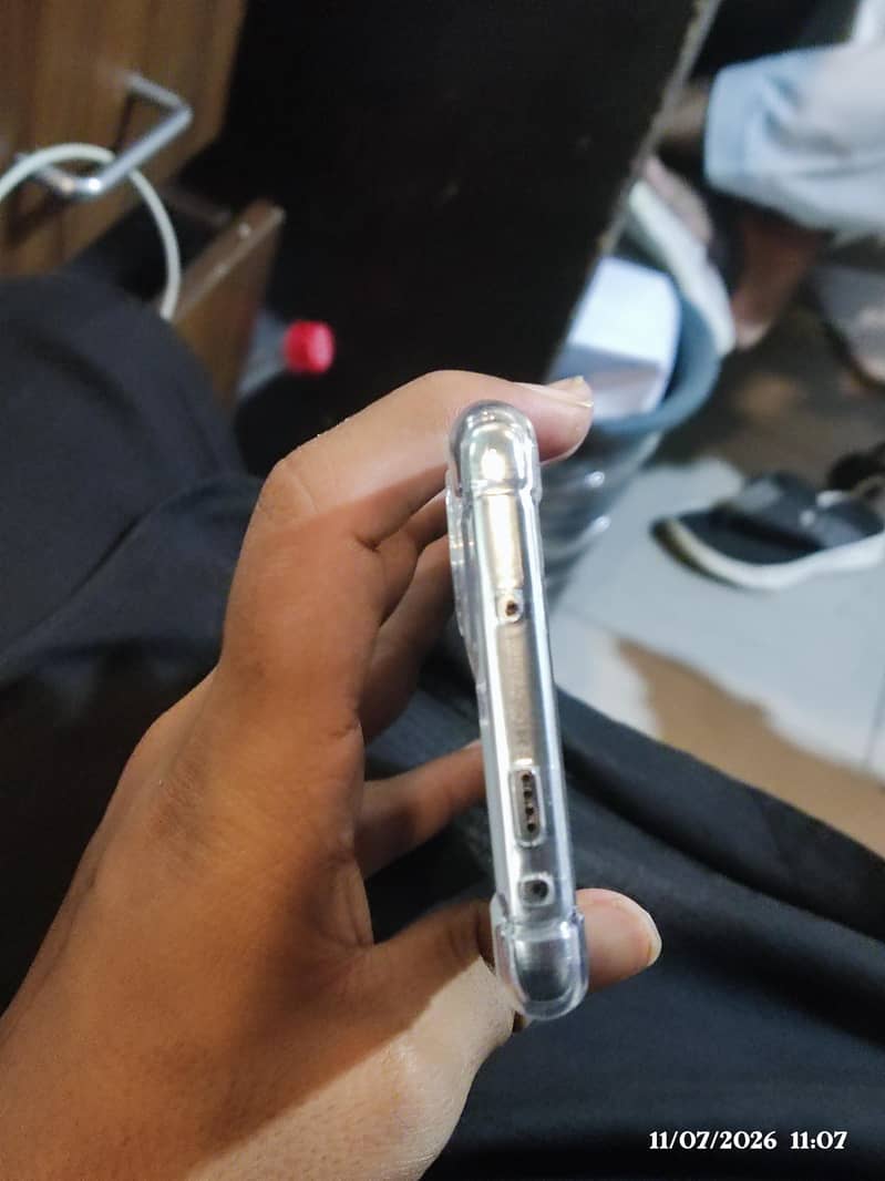 Tecno CAMON 40 Pro 5