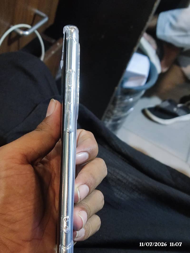 Tecno CAMON 40 Pro 6