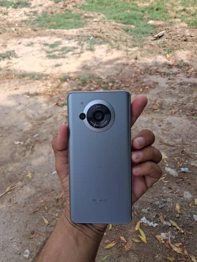Aqous R7 12GB 256GB official PTA