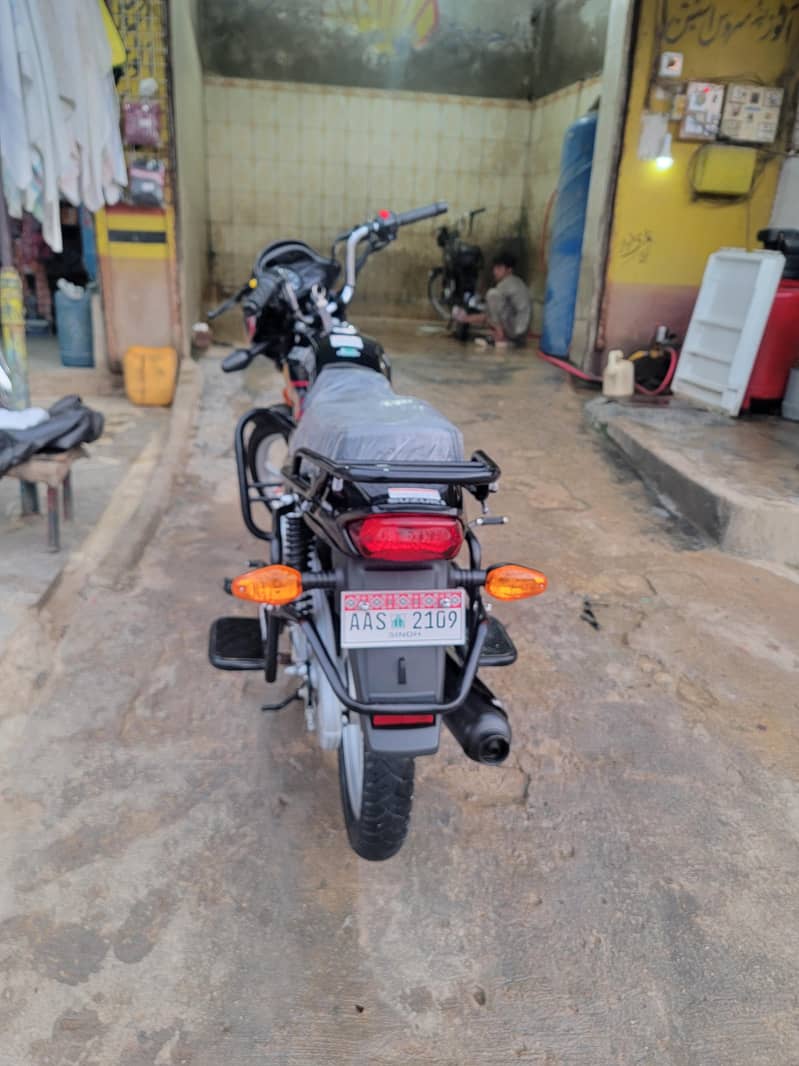 Suzuki 1