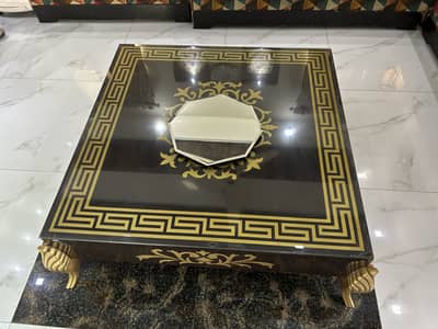 Centre table