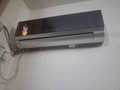 Kenwood Split Ac 1.5 Ton for sale behtreen Condition Made in UK ha