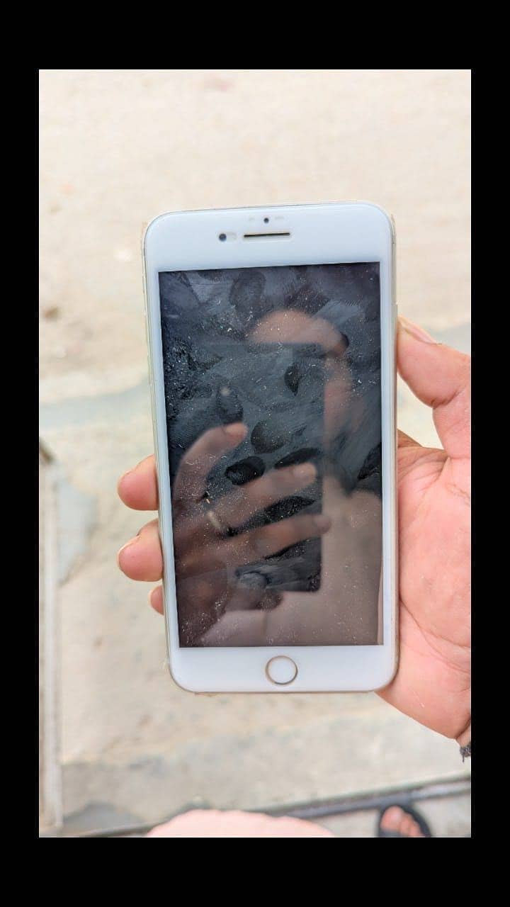 Apple iPhone 8 Plus 7