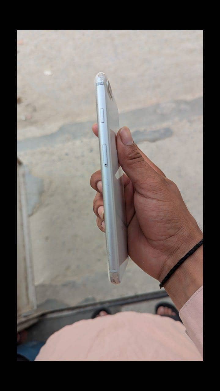 Apple iPhone 8 Plus 10