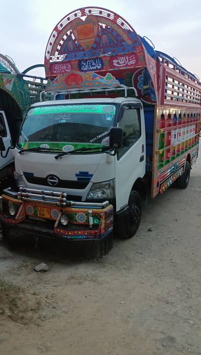 hino detro