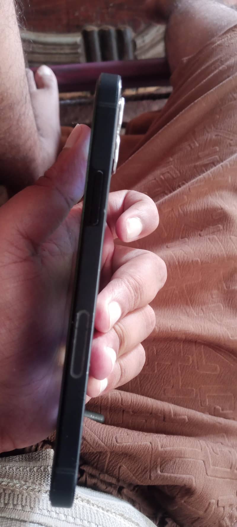 Apple iPhone 12 3