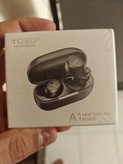 Tozo A1 wireless earbuds ( USA purchased)