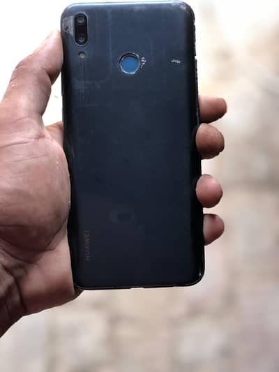 Huawei Y9 ReaD Add carefully