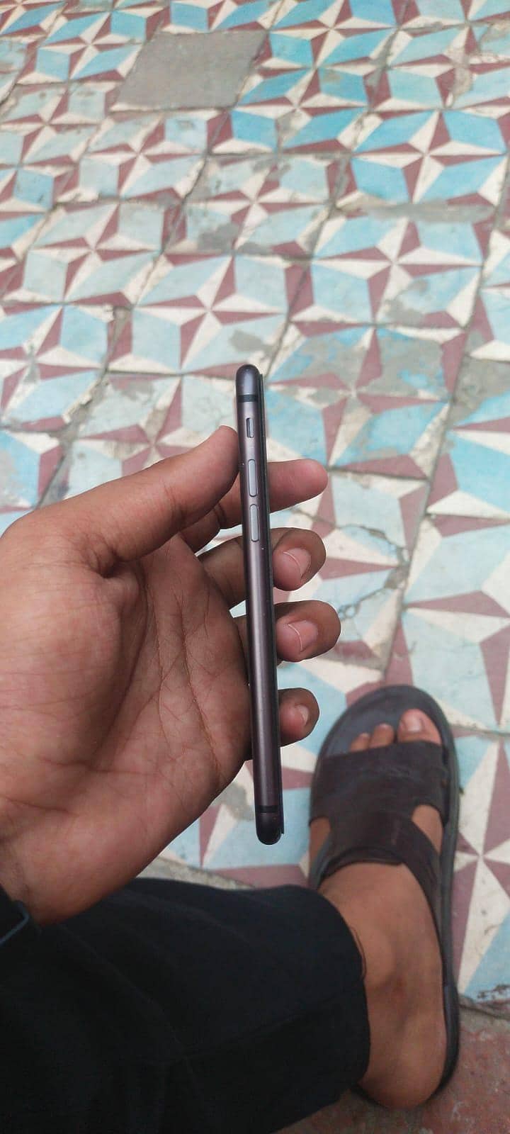 Apple iPhone 8 2