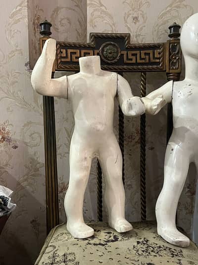 Female deme