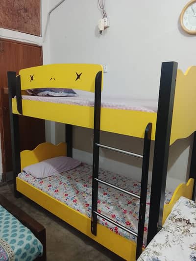 bunk bed