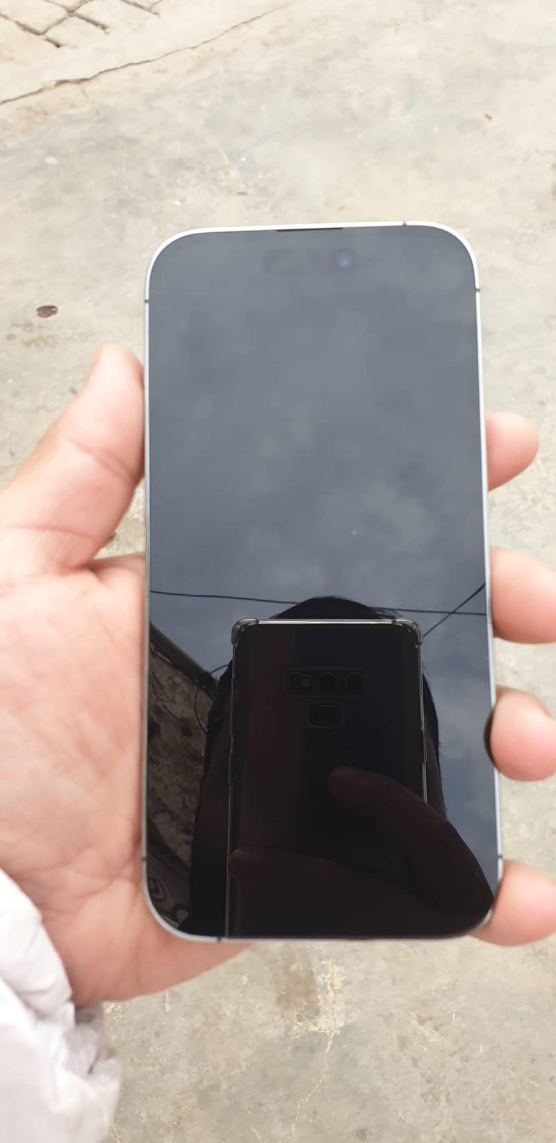 Apple iPhone 14 Pro 0