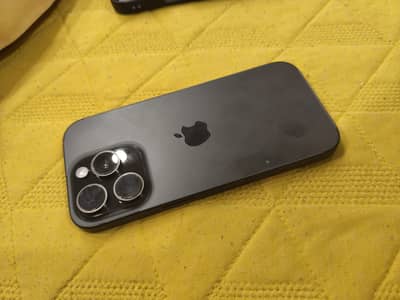 Apple iPhone 16 Pro