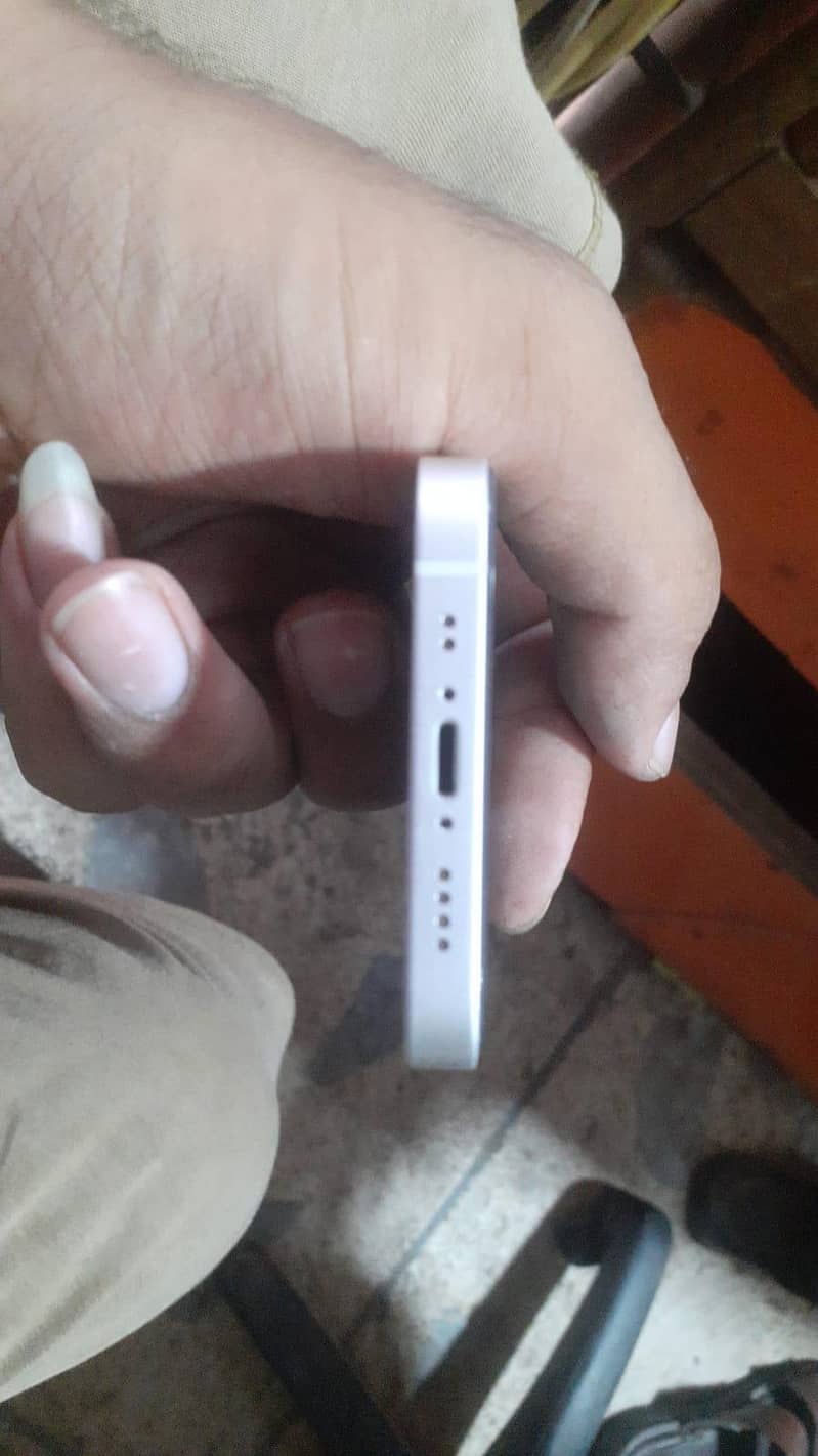 Apple iPhone 12 mini 2