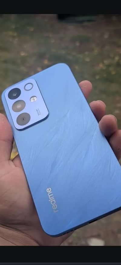 realme  c85