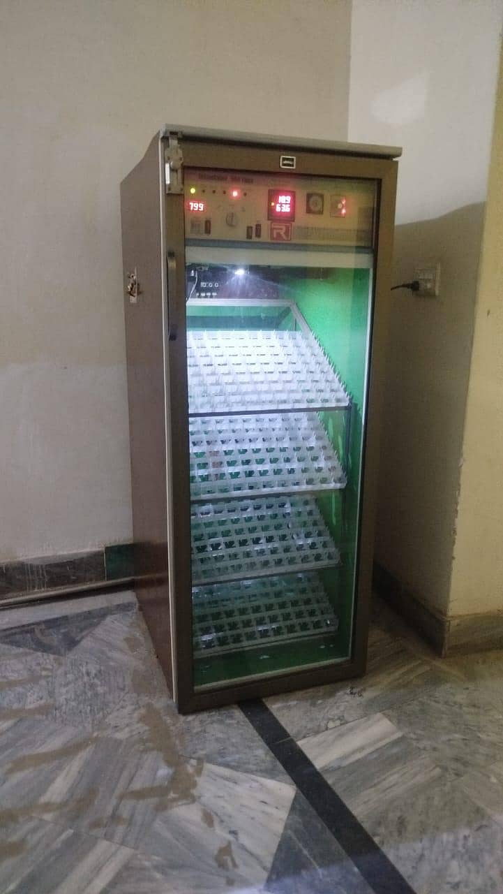 incubator 0
