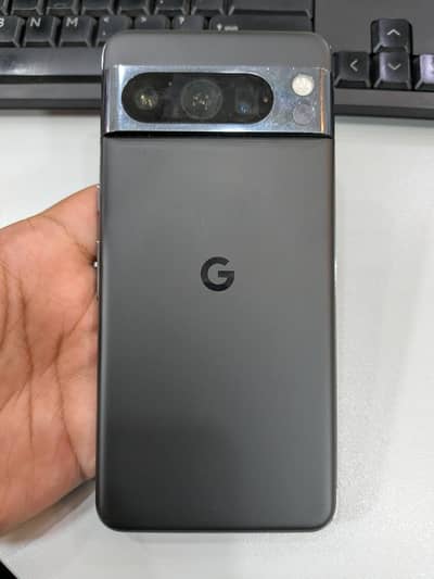 Google Pixel 8 Pro