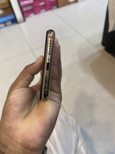 Apple iPhone XS