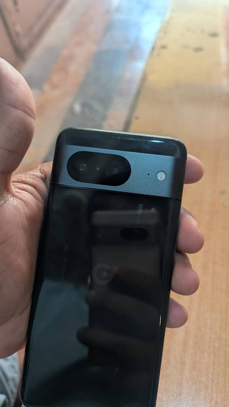 Google Pixel 8 3