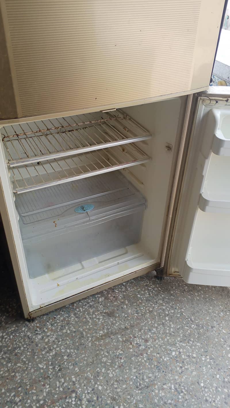 Haier fridge 4