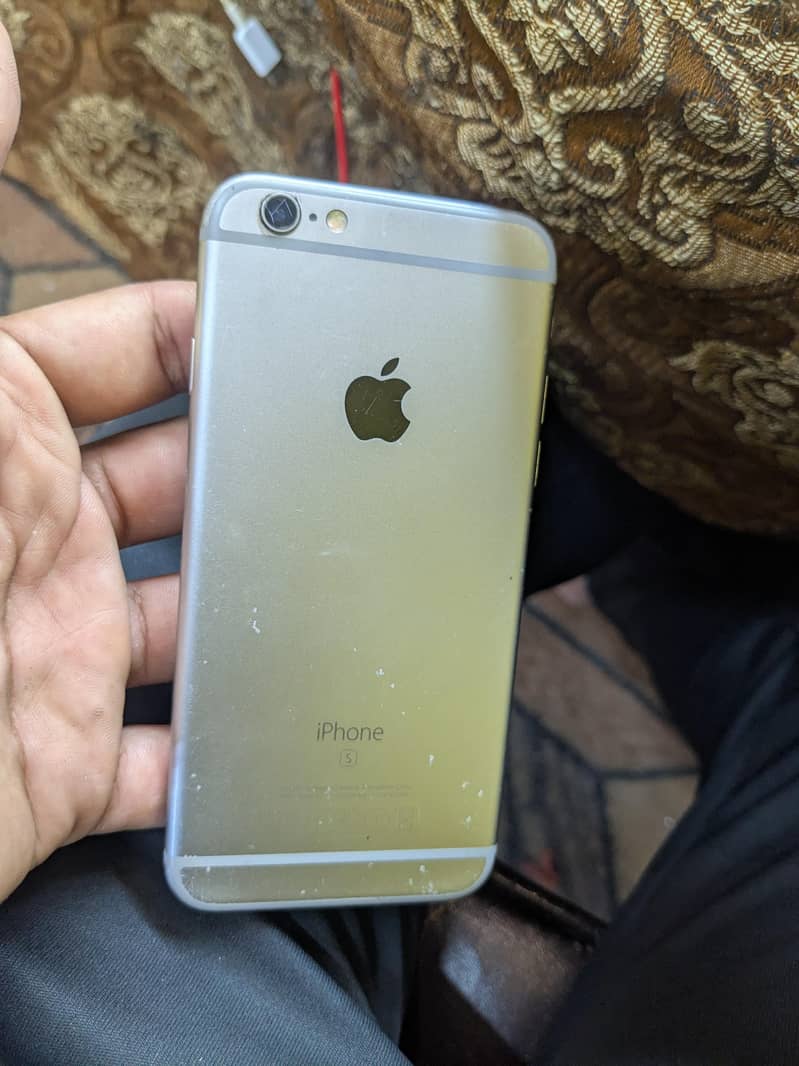 Apple iPhone 6S 5