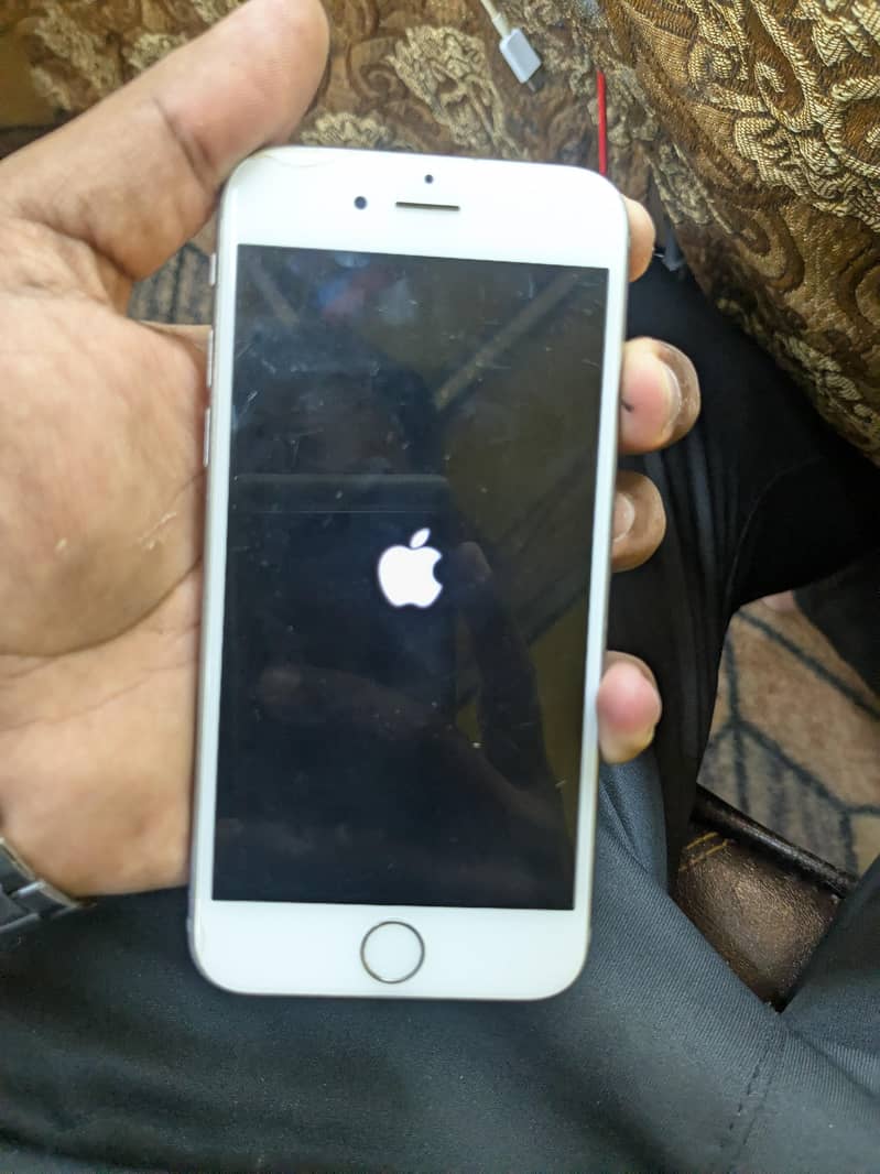 Apple iPhone 6S 6