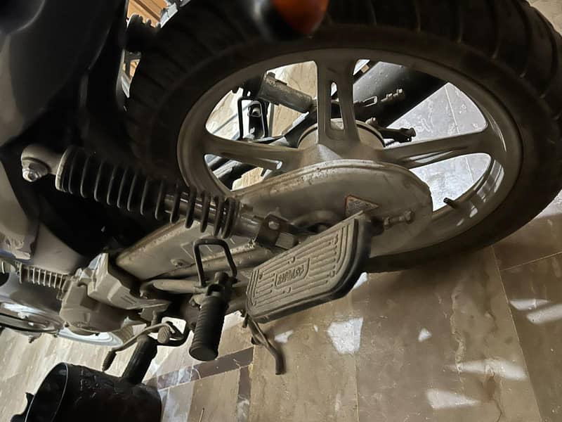 Suzuki 110 1