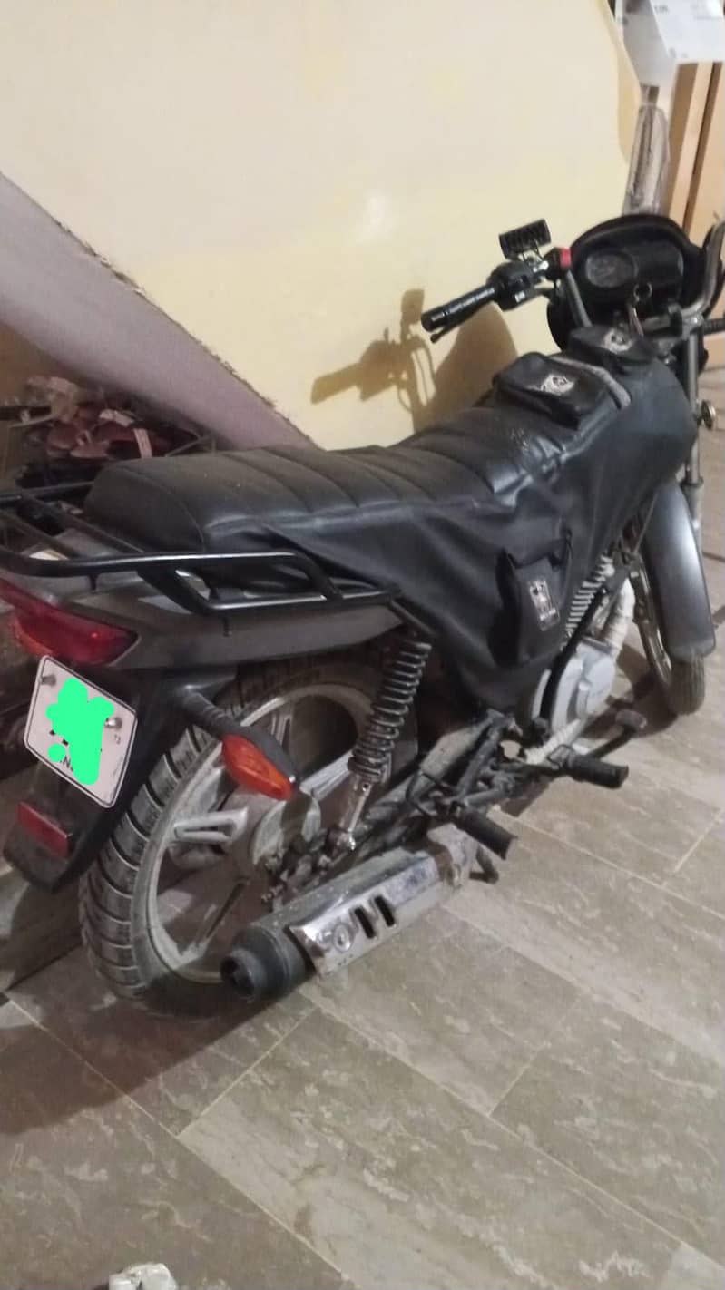 Suzuki 110 8