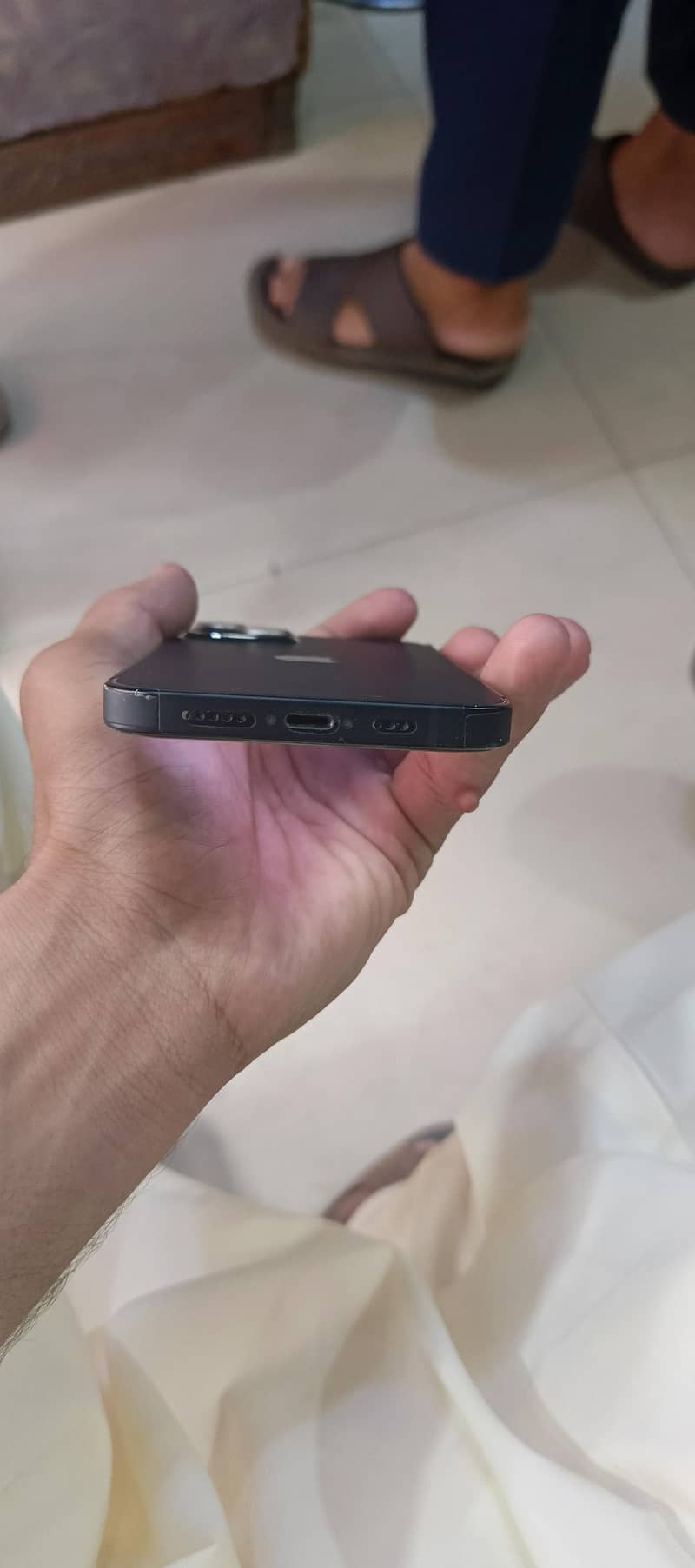 Apple iPhone 13 3