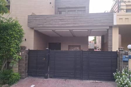 Beautiful 10 Marla House For Rent | 4 Bed, 5 Bath | Ideal Family Living