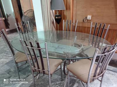 Dinning table for sale phone03064644232