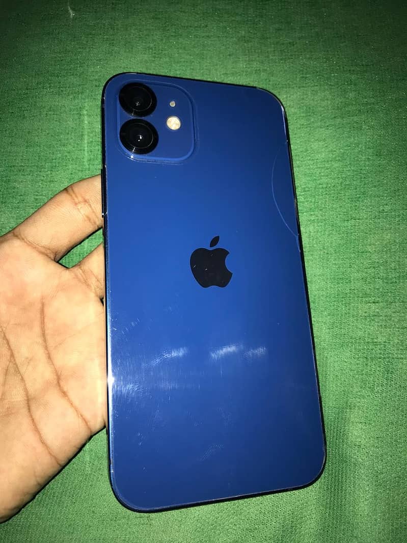 Apple iPhone 12 jv 0
