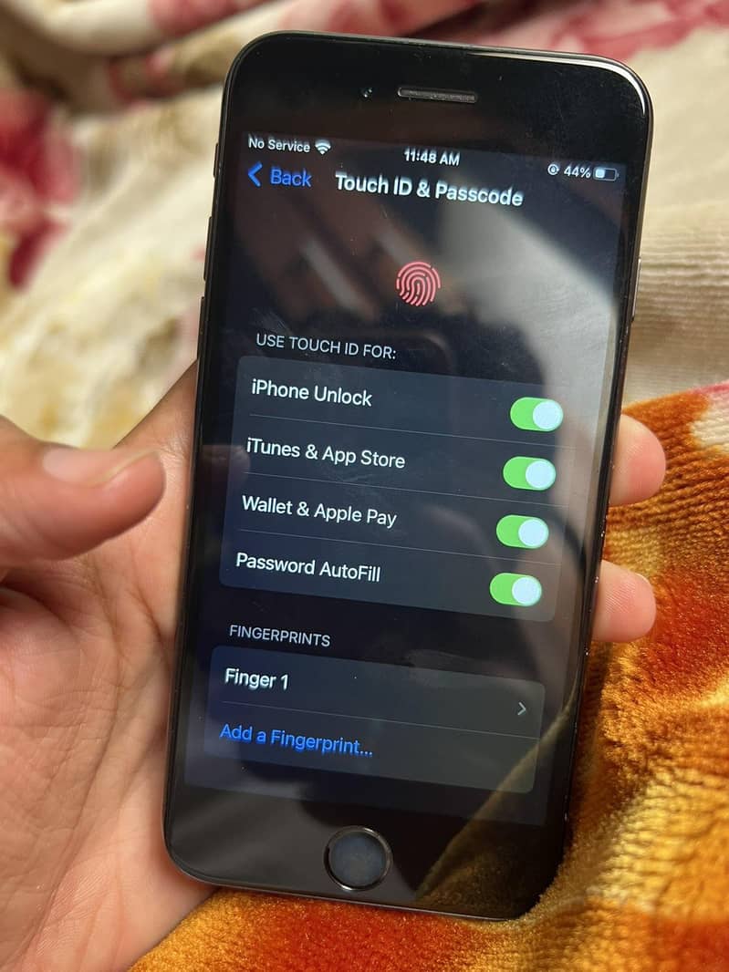 Apple iPhone 8 6