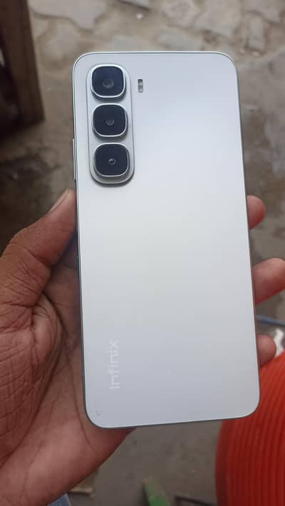 Infinix hot 60i