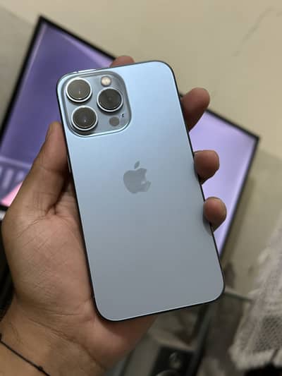 Apple iPhone 13 Pro