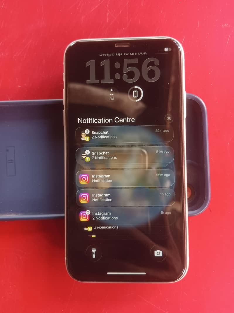 Apple iPhone 11 simple 1