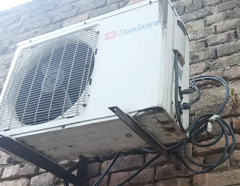 Split Ac 1