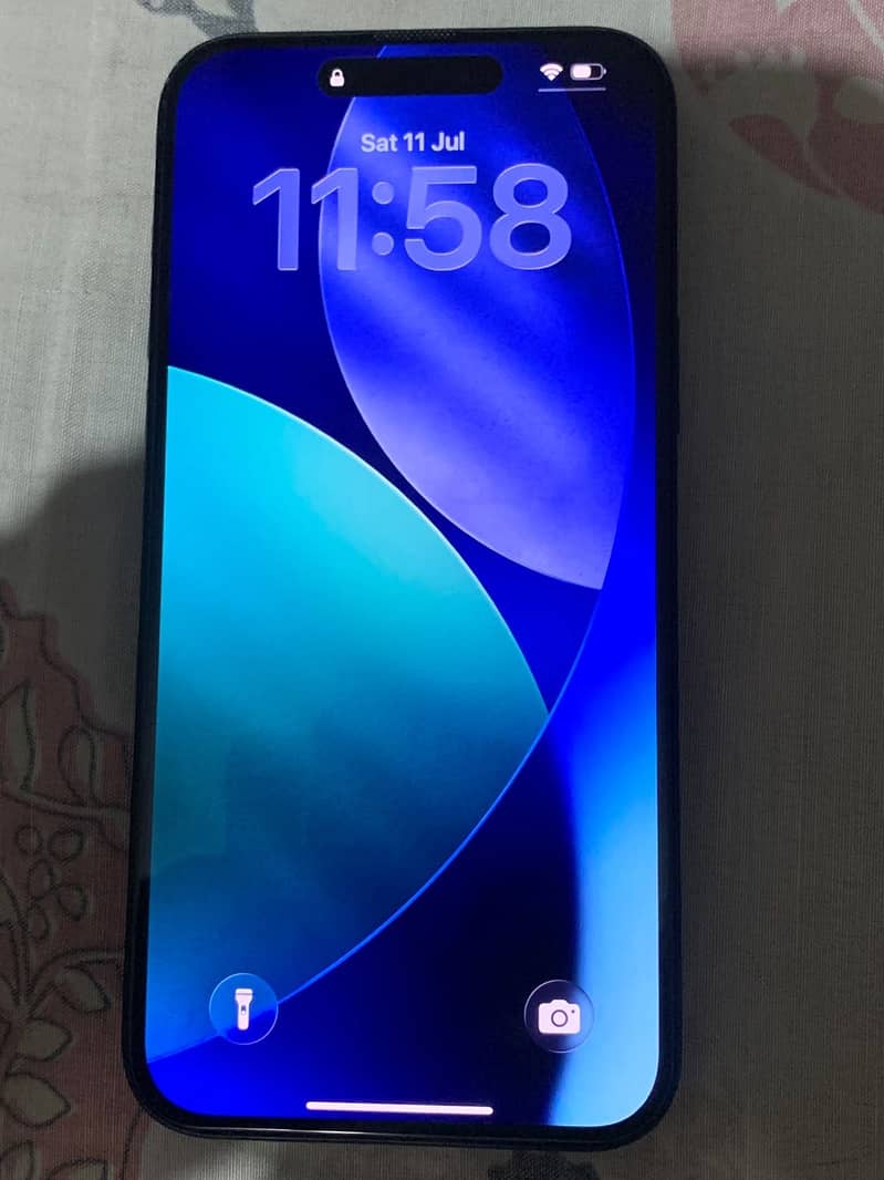 Apple iPhone 15 plus 3