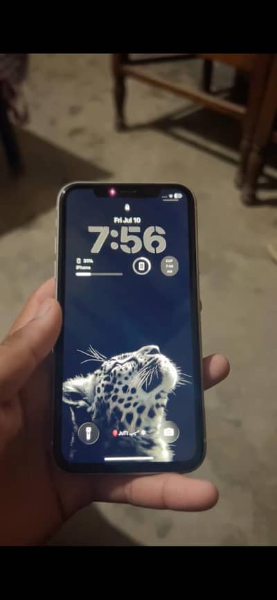 iPhone 11 White 10/10 Exchange possible