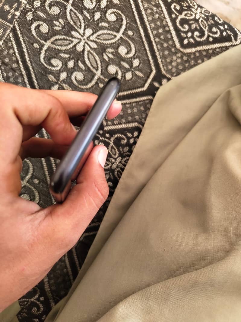 Apple iPhone SE 2