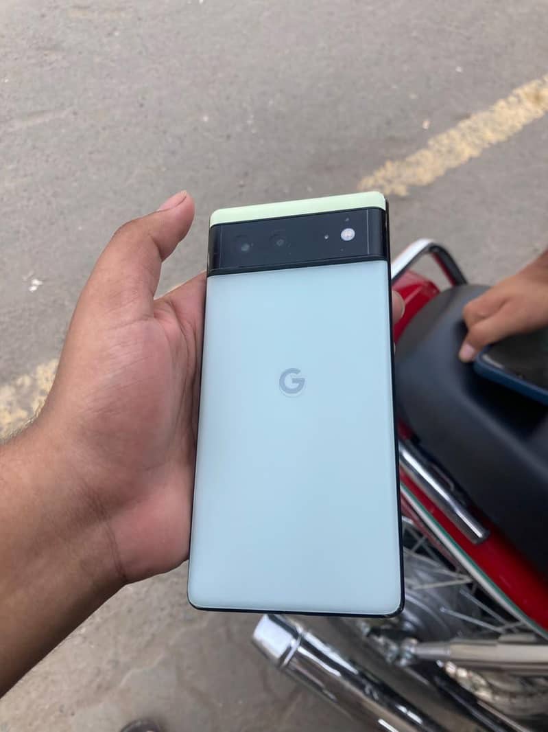 Google Pixel 6 0