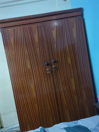 Wooden 2-Door Wardrobe / Almari