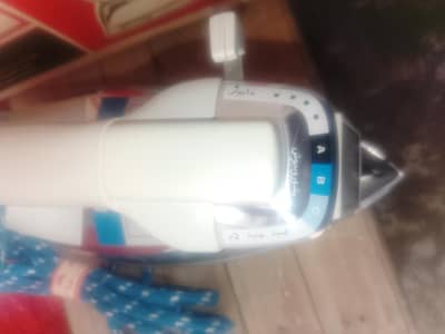 National De-Luxe Japan Iron NI-01AW 100℅Unused With Box - Rawalpindi