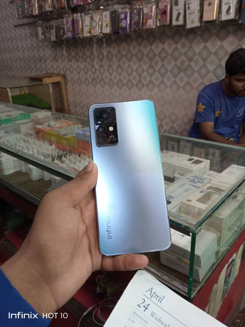 Infinix Zero X Pro 3