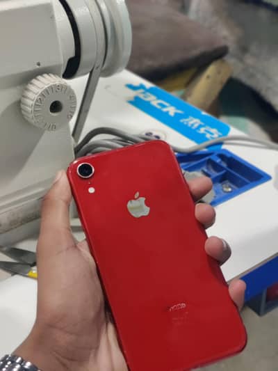Apple iPhone XR