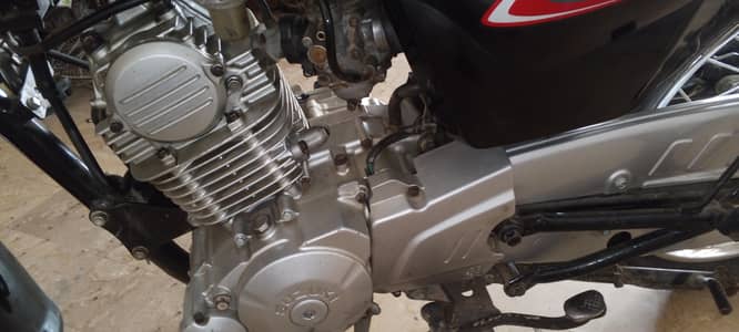 suzuki GD 110 2013 model condition 10/9 urgent sale.