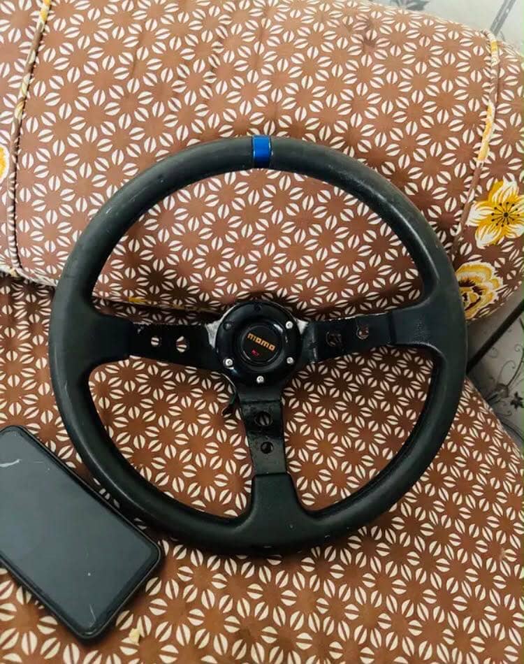 Momo original steering wheel 0