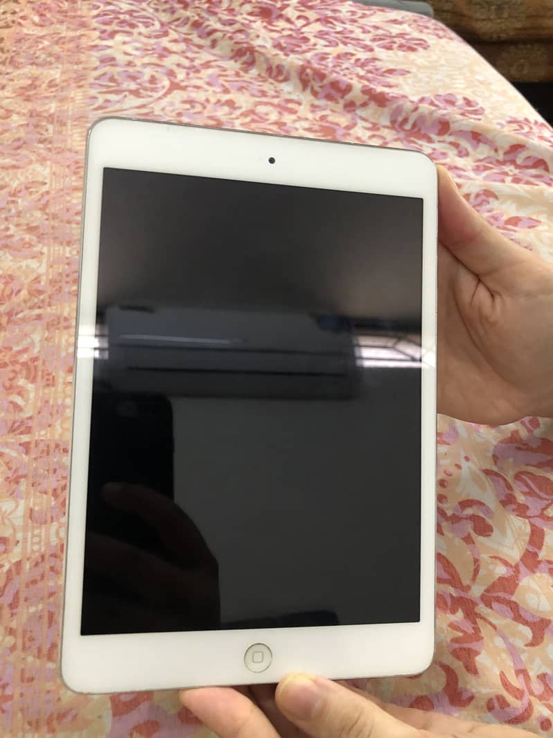 Ipad mini 2 (Apple) 0