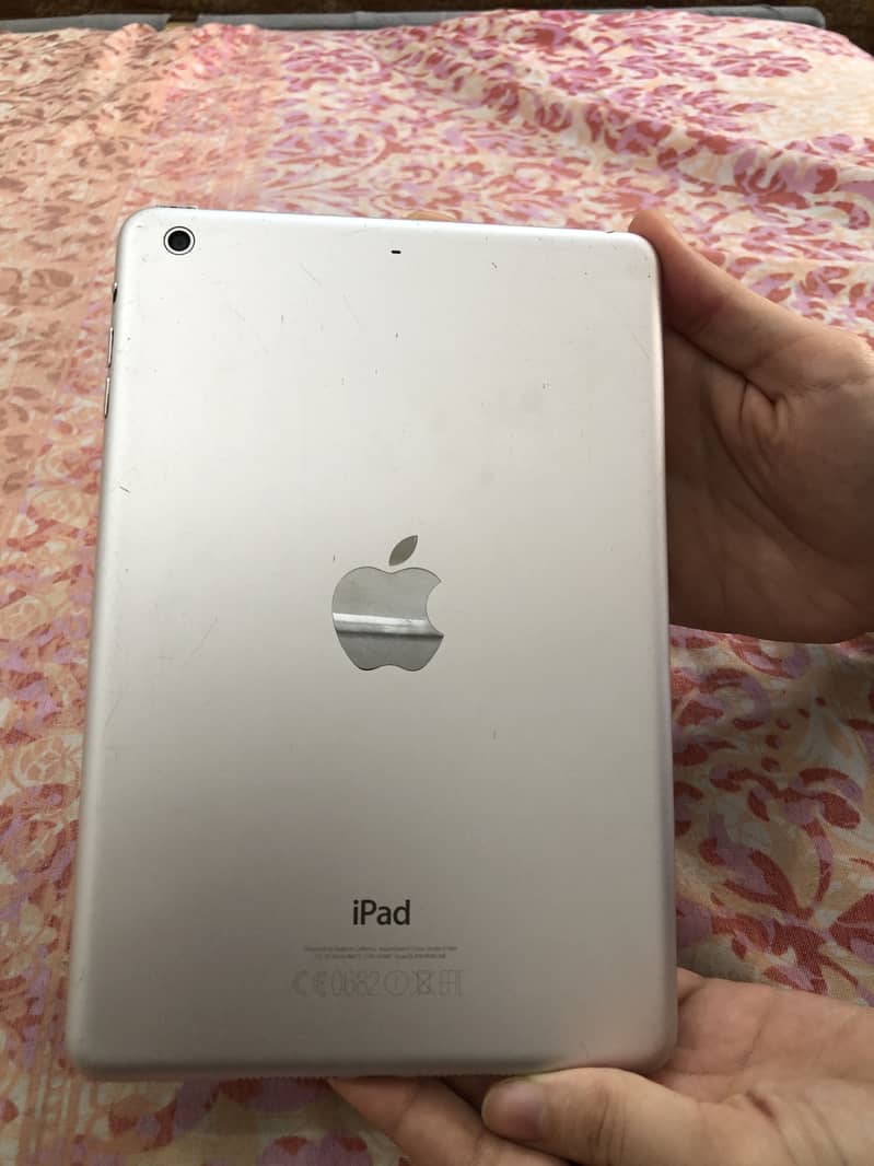 Ipad mini 2 (Apple) 1